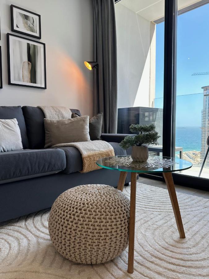 E1 Presidential Studios On High Floor With Stunning Sea Views 直布罗陀 外观 照片