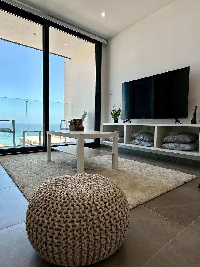 E1 Presidential Studios On High Floor With Stunning Sea Views 直布罗陀 外观 照片